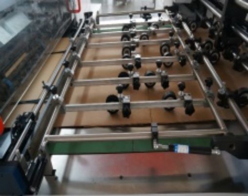 20kW 定位電源 平面テーブル 切断とクレージングマシン CQT-1520 剥離