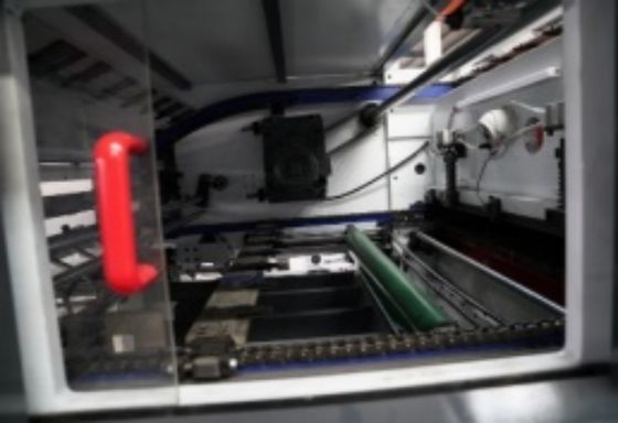 コンピュータ化 CQT-1520 19000 kg 製品のための自動型切削とクレージングマシン
