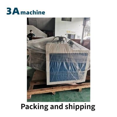 2000 KG 容量 CQT 0 機械のハードウェアをラミネートされた紙箱用ラミナリングマシン